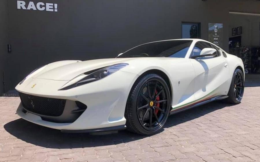 Ferrari 812 Superfast by RACE! '2018